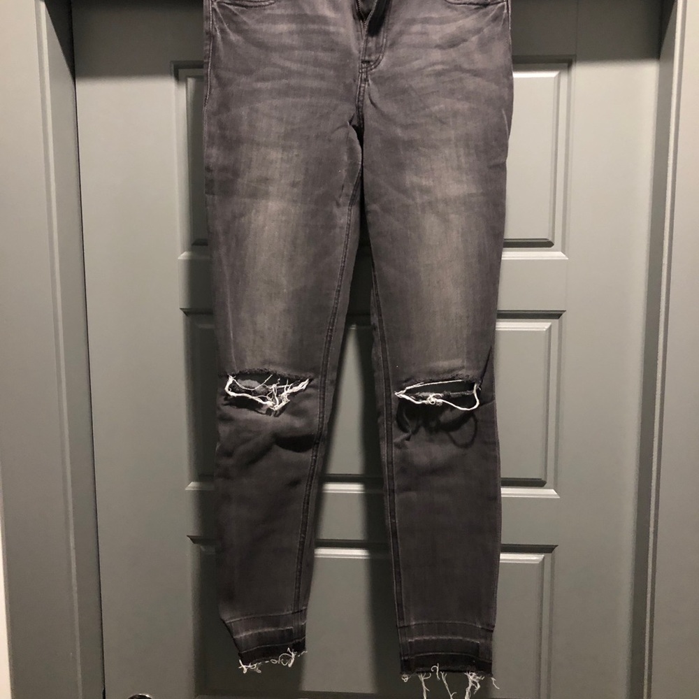 Express Cropped Jeans